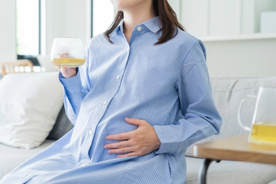 妊娠中に安心して飲めるハーブティーの選び方について！その効果を解説